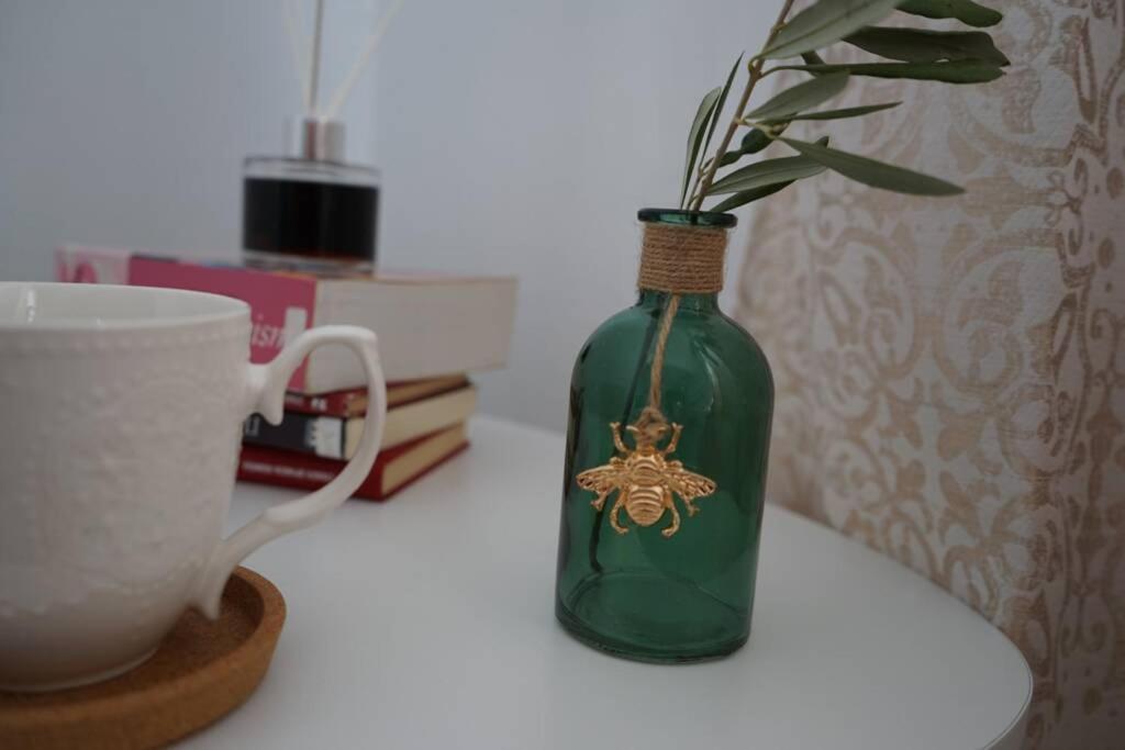 Γ3 - The Weekend Getaway One Apartment Айгио Екстериор снимка