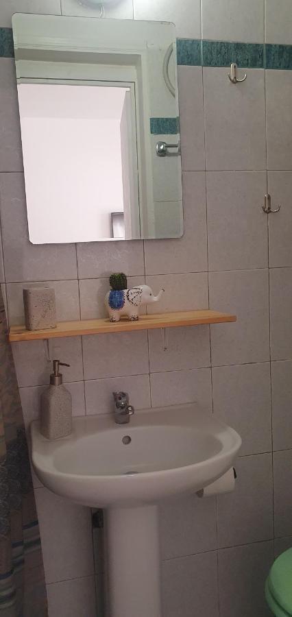 Γ3 - The Weekend Getaway One Apartment Айгио Екстериор снимка