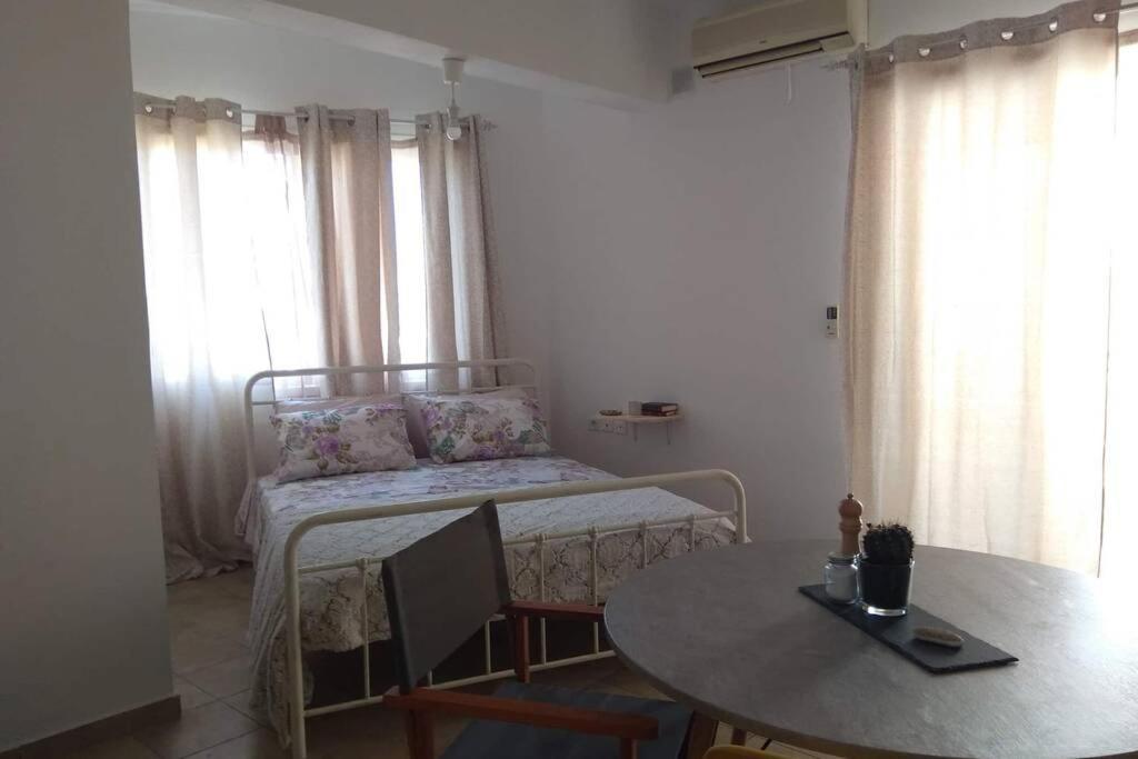 Γ3 - The Weekend Getaway One Apartment Айгио Екстериор снимка
